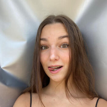 Babysitter in Saint-Laurent-du-Var: Lylyrose
