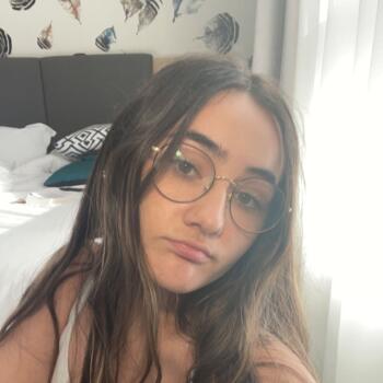 位於Gentilly 的臨時保母: Yona