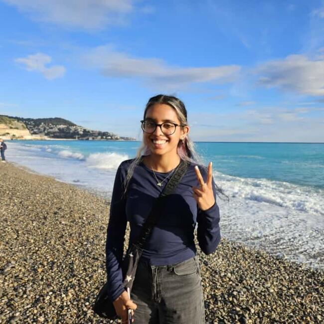 Babysitter in The Hague: Nandini