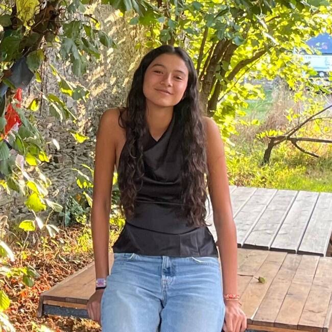 Babysitter in Saint-Étienne-de-Mer-Morte: Sheela