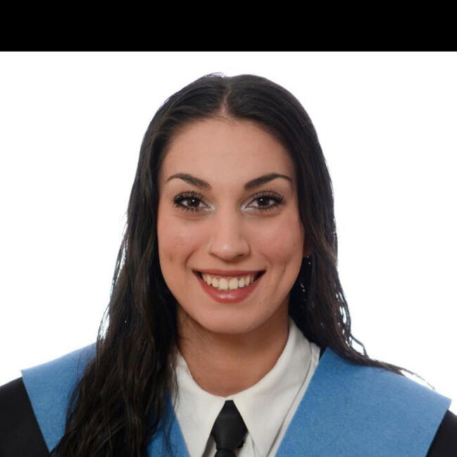 Babysitter in Cáceres: Cecilia Hernández