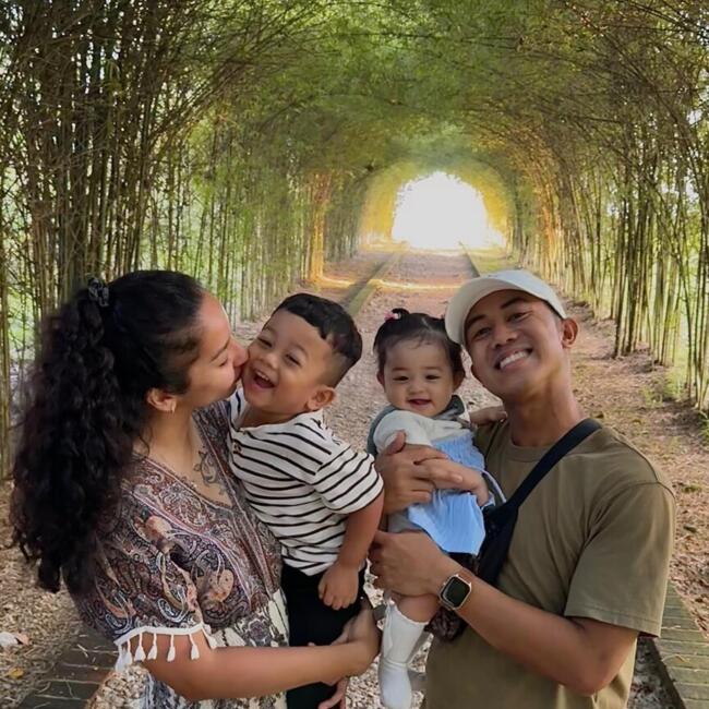 Babysitting job in Singapore Island: Fahmi