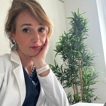 Babysitting job in Trofarello: Laura