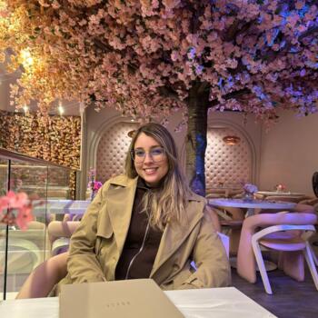 Babysitter in London: Heloysa