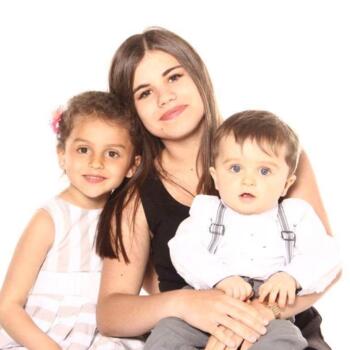 Baby-sitter in Colombes: Eva