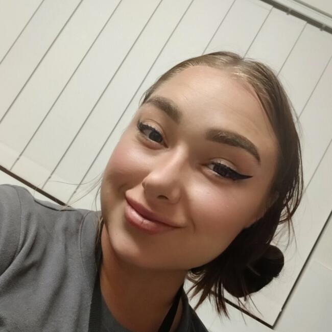 Babysitting job in Queanbeyan: Kelly