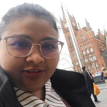 Babysitter in London: Miss