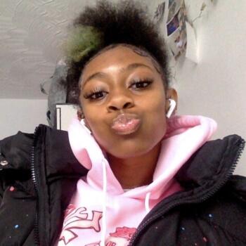 Babysitter in Birmingham: Teyana