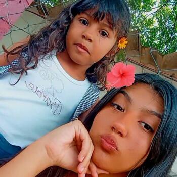 Babá em Aguaí: Ana Lívia