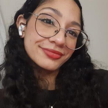 Babysitter in Apucarana: Amanda