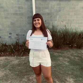 Babysitter in Pilar: Mai