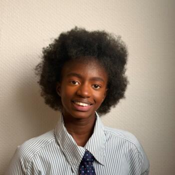 Babysitter in Mont-Saint-Martin: Astou