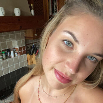 Babysitter in Ebergassing: Johanna