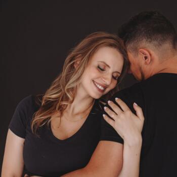 Emprego de babá em Curitiba: emprego de babá Fabiana