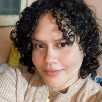 Niñera en Lambaré: Elena