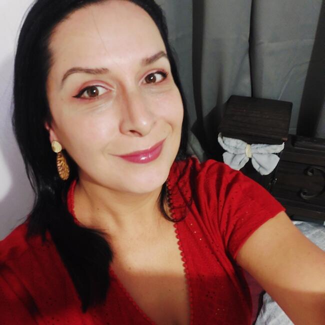 Babysitter in San Isidro (Vázquez de Coronado): Paola CM