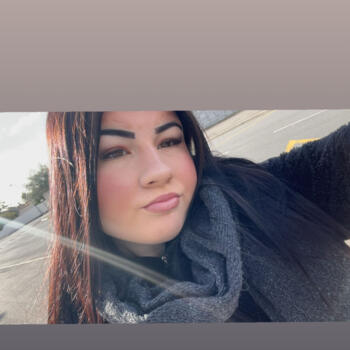 Babysitter in Montady: Noemie