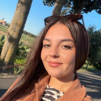 Babysitter Grosseto: Alexandra Elena