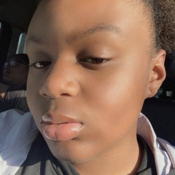 Babysitter in Detroit: Anay