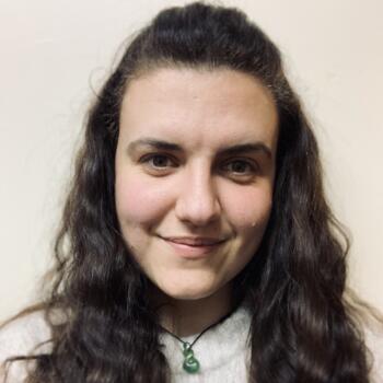 Cambridgeのベビーシッター: Luzanndi