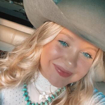 Babysitter in Cedar Park: Kya