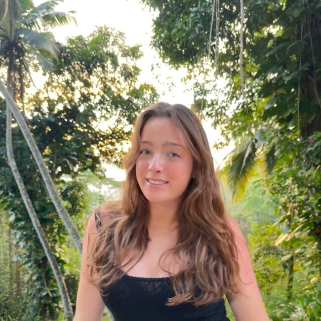 Babysitter in Auckland: Jemima