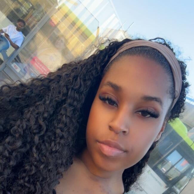 Oppaswerk in Rotterdam: Luijenny