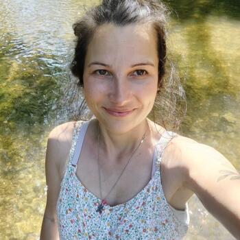 Babysitter in Montferrat: Céline