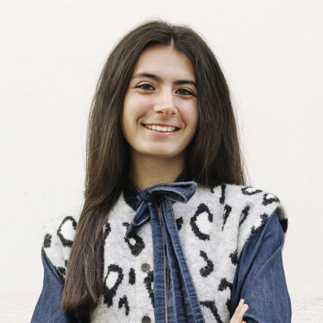 Babysitter in Charbonnières-les-Bains: Diane