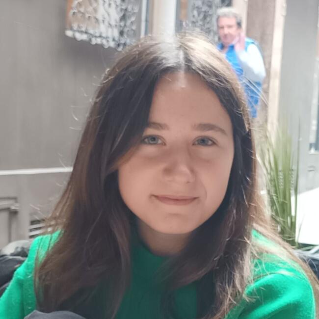 Canguro en Gijón: Alicia