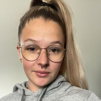 Babysitter Chièvres: Lana