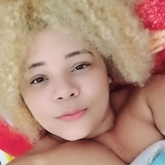 Babá em Embu das Artes: Leila