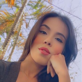 Babá em Jundiaí: Caroline