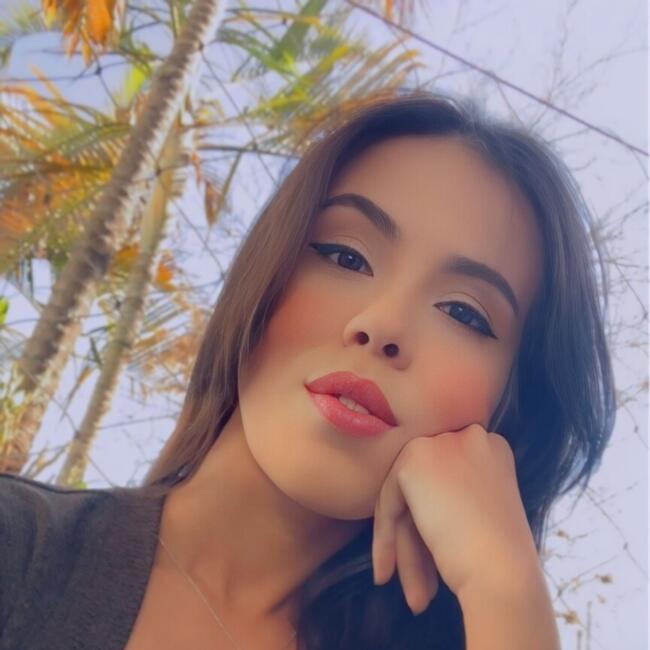 Babá em Jundiaí: Caroline