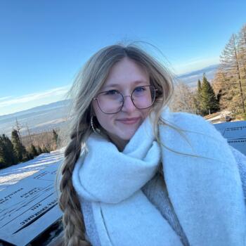 Babysitter in Denderleeuw: Oliwia