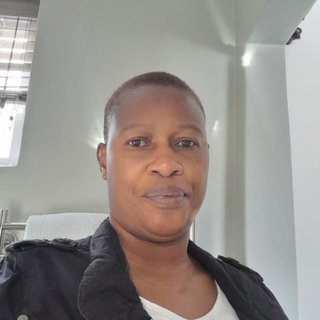 Babysitter in Fish Hoek: Pauline