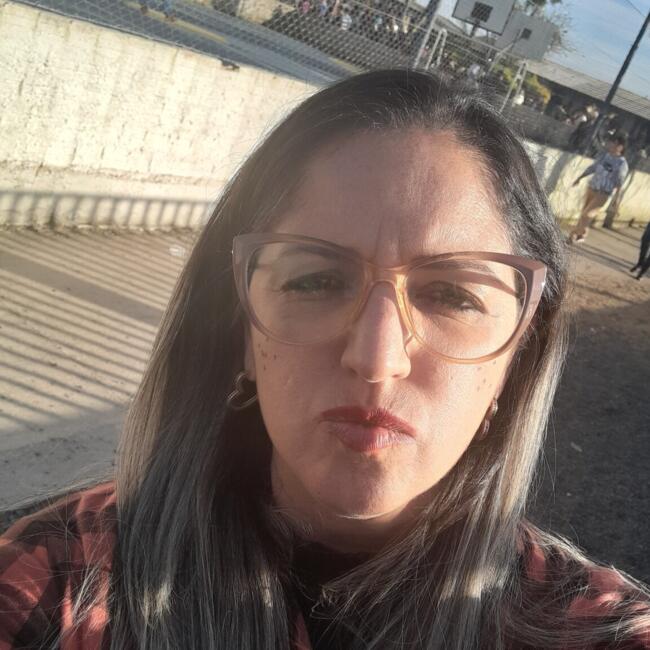 Babá em Canoas: Graziele