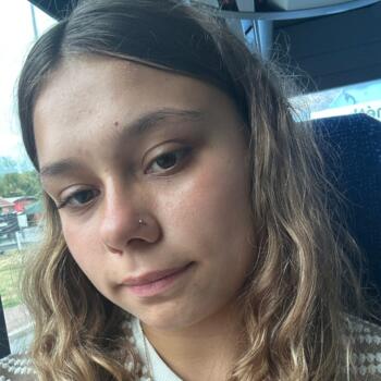 Babysitter Magny-en-Vexin: Leann