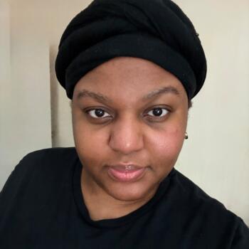 Babysitter in Planet Fitness - Scarborough: Manuella