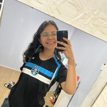 Babysitter in Porto Alegre: Amanda