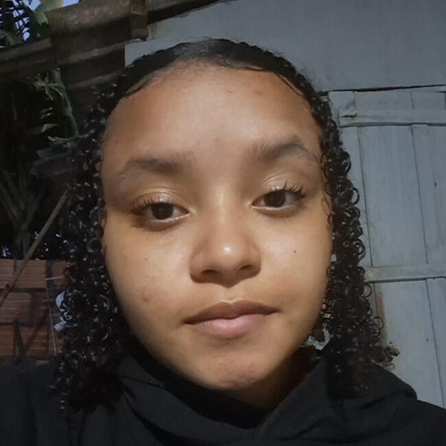 Trabajo de canguro en Lugo: Maria Eduarda Oliveira de Souz
