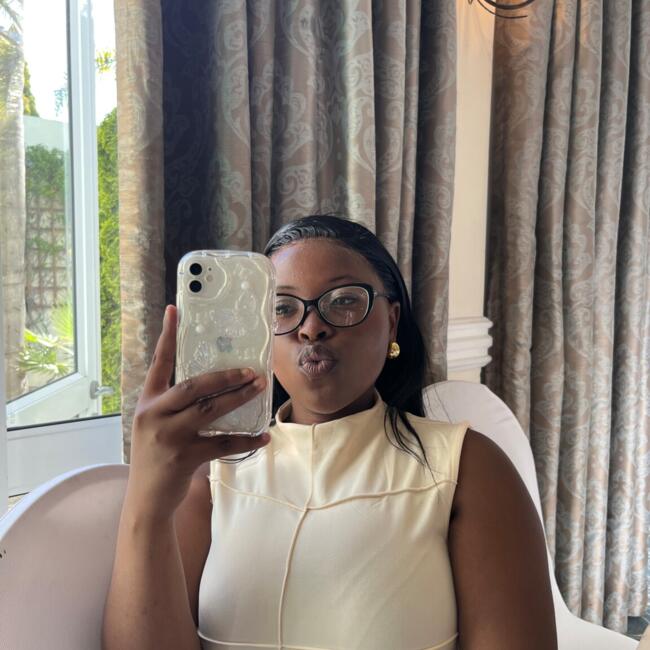 Babysitter in Bethelsdorp: Anathi