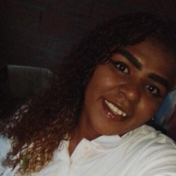 Babá em Rio de Janeiro: Khadija Alves