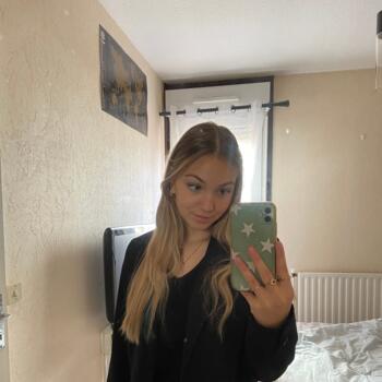 Babysitter in Bruges: Amandine