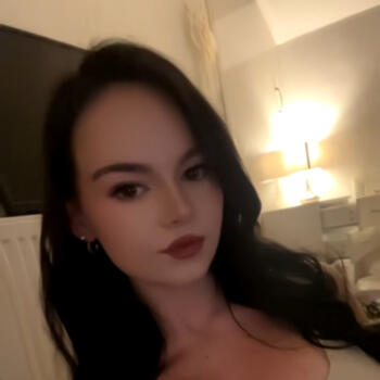 Babysitter στην περιοχή Nottingham: Mia