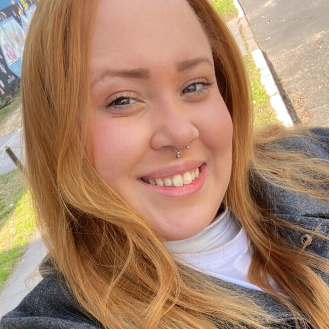 Babysitter in Porto Alegre: Giovanna