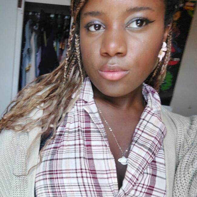 Babysitter in Lommel: Tysha