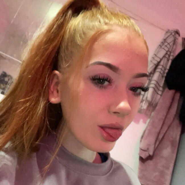 Babysitter in Edinburgh: Chloe