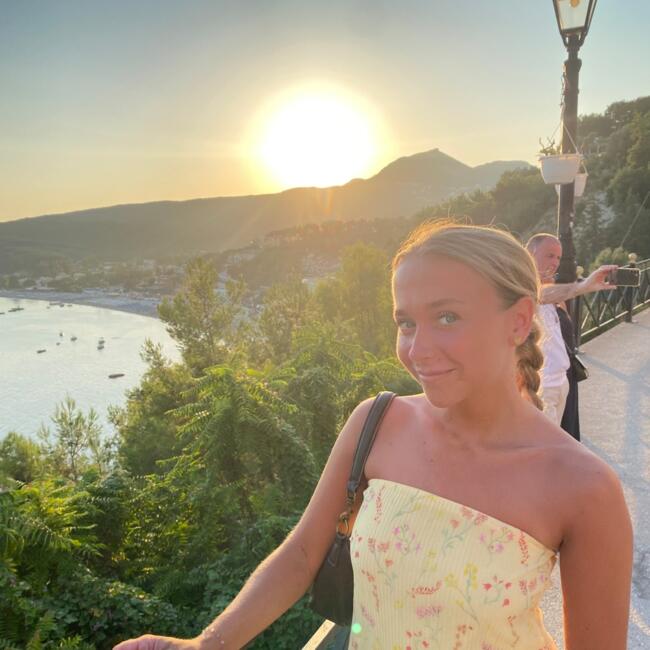 Babysitter in Ängelholm: Klara