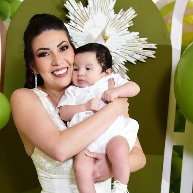 Babysitting job in Fernando de la Mora: Luz betania